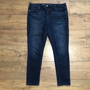 Mossimo curvy skinny jeans 🌻 size 14/32 S